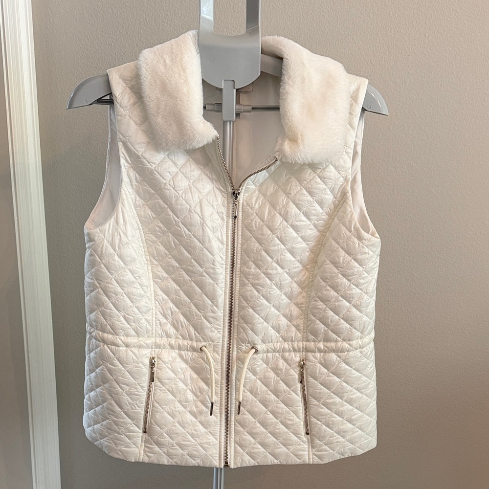 White House Black Market Snow Bunny White puffer vest